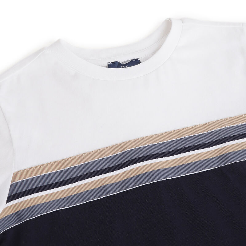 Boys Dark Blue Solid Short Sleeve T-Shirt image number 2